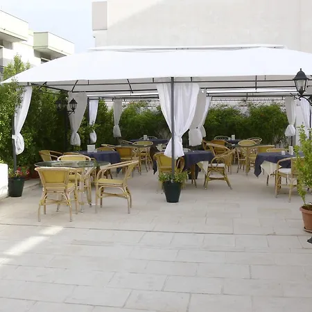 Relais Carlo V - Palazzo Storico Gallipoli