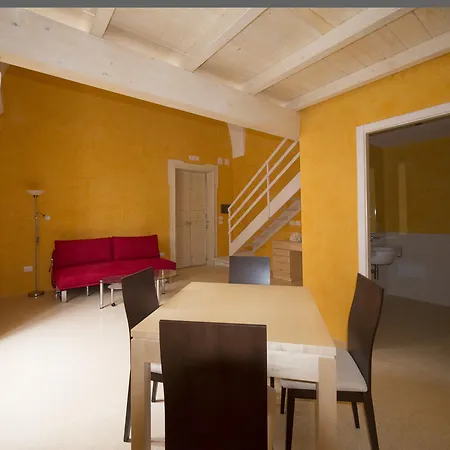 Bed & Breakfast Relais Carlo V - Palazzo Storico 2*