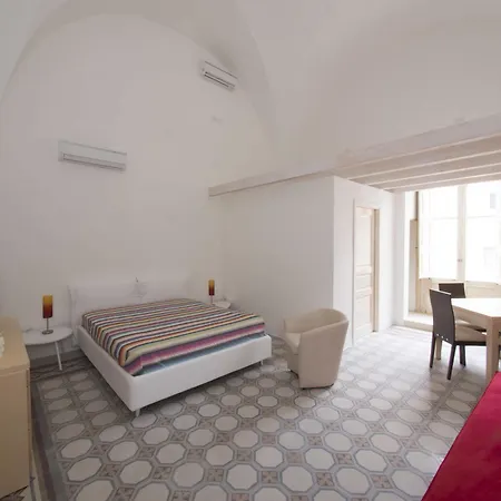 Bed & Breakfast Relais Carlo V - Palazzo Storico