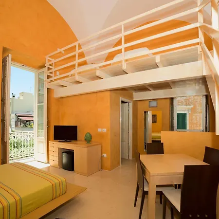 Relais Carlo V - Palazzo Storico Bed & Breakfast Gallipoli