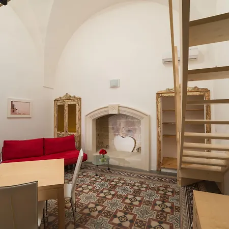 Relais Carlo V - Palazzo Storico 4* Gallipolli