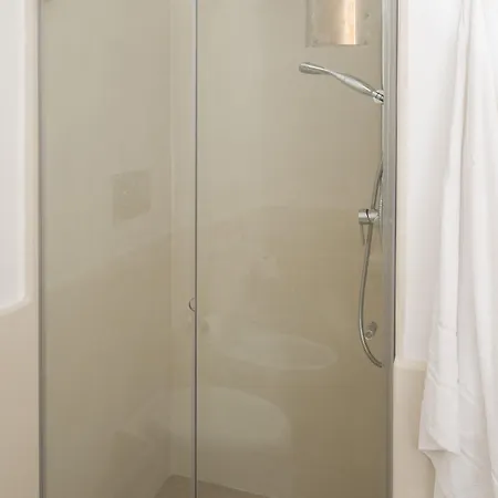 Relais Carlo V - Palazzo Storico 4*