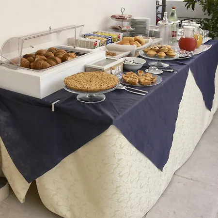 Relais Carlo V - Palazzo Storico 住宿加早餐酒店 4*