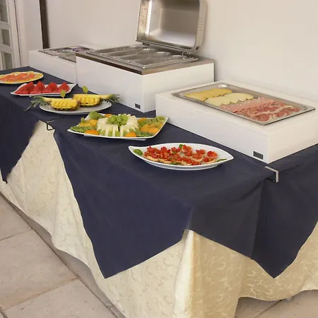 Relais Carlo V - Palazzo Storico 住宿加早餐酒店