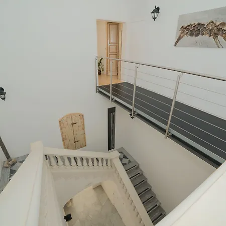 Relais Carlo V - Palazzo Storico 加利波利