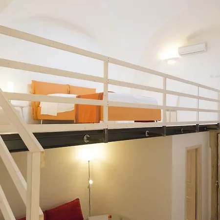 Relais Carlo V - Palazzo Storico