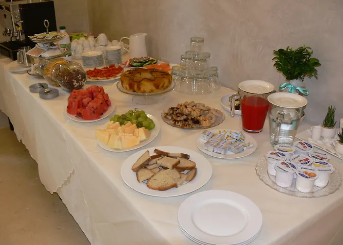 Relais Carlo V - Palazzo Storico 4*