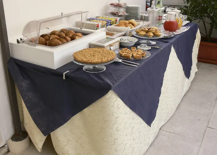 Relais Carlo V - Palazzo Storico Bed & Breakfast 4*