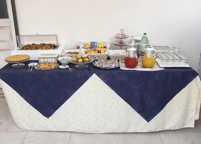 Relais Carlo V - Palazzo Storico 4*