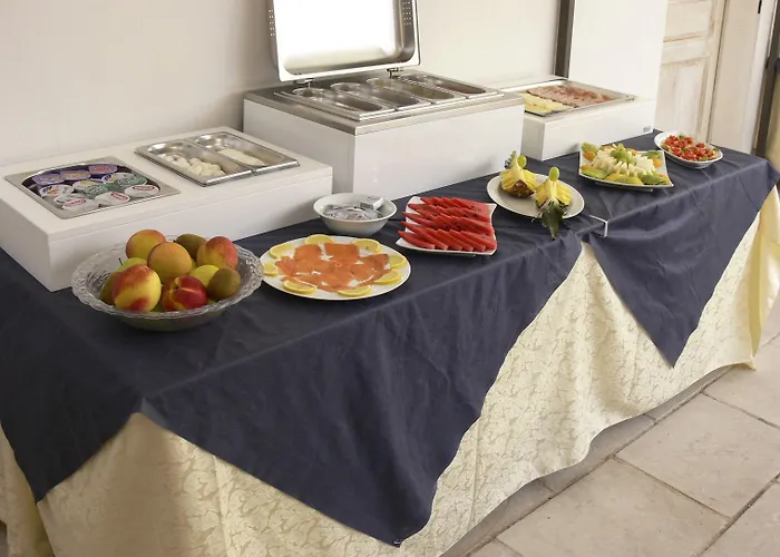 Relais Carlo V - Palazzo Storico Bed & Breakfast 4*