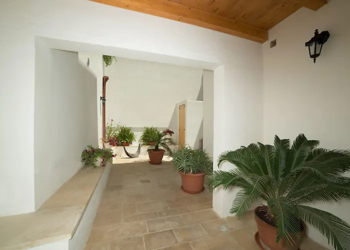 Relais Carlo V - Palazzo Storico Bed & Breakfast