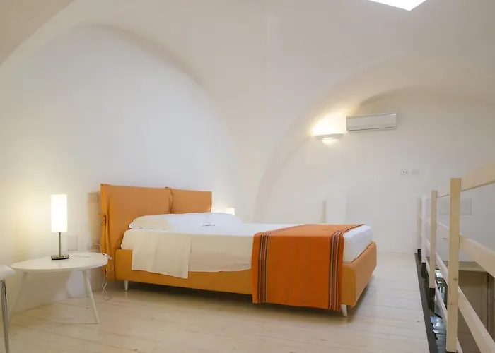 Relais Carlo V - Palazzo Storico Gallipolli