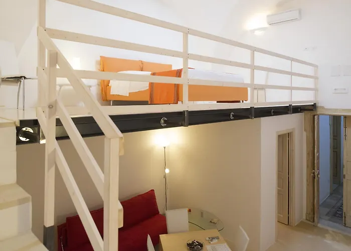 Relais Carlo V - Palazzo Storico Bed & Breakfast